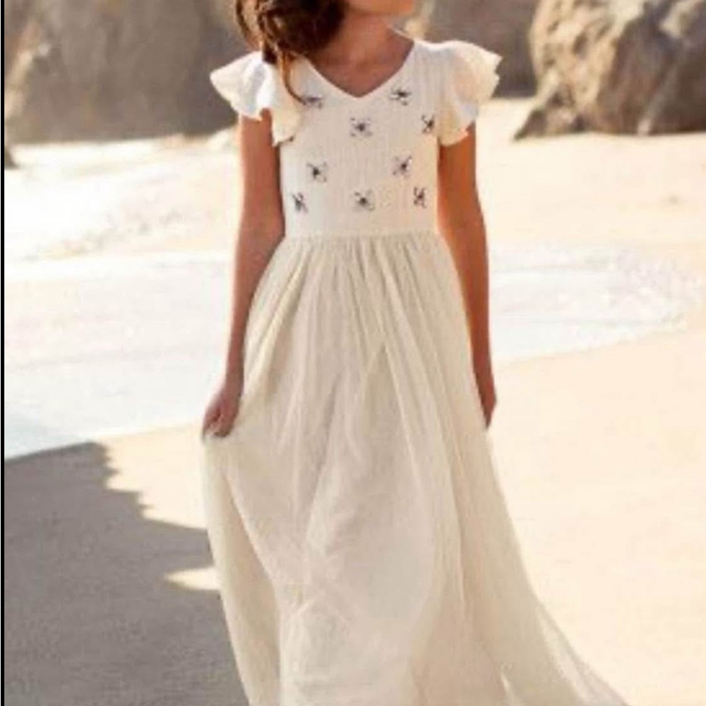 Joyfolie Cream Flutter Sleeve Dress